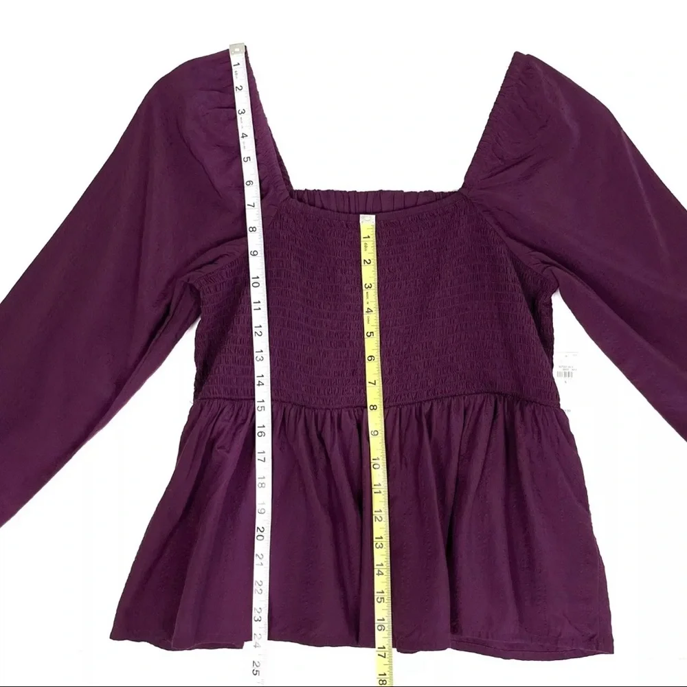 Old Navy Womens Seersucker Smocked Babydoll Blouse Peplum Peasant Large Purple - Picture 13 of 14